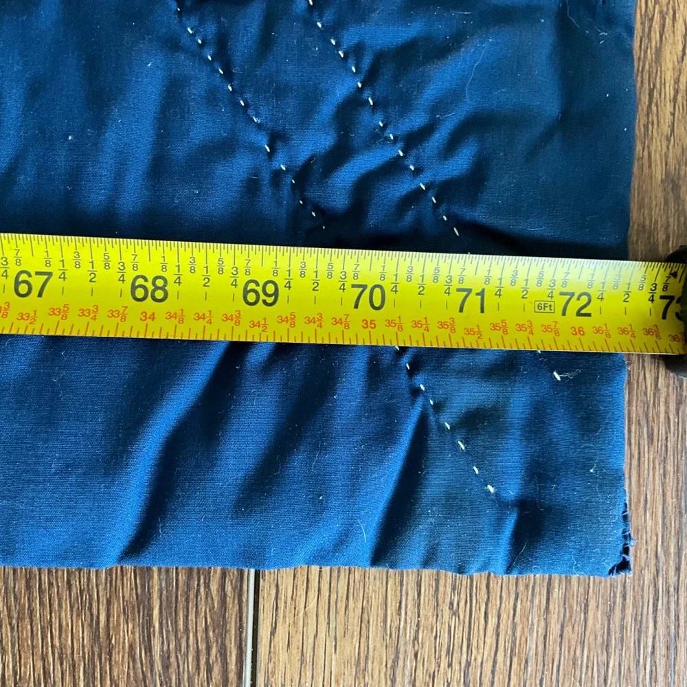 Unbranded handcrafted quilt